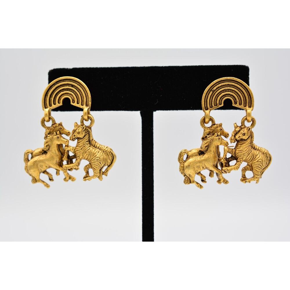 Vittorio Vintage Earrings Rainbow Animals Brushed Gold NOS 80s Signed 9C